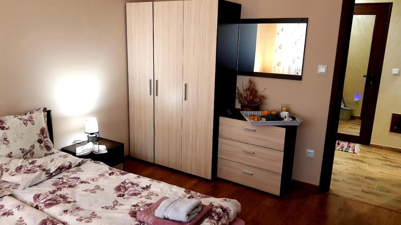 Studio Kamelia Kazanlŭk Eksteriør bilde